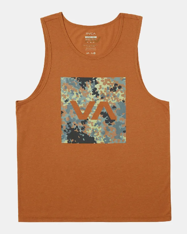 Men’s short-sleeve zest shirts-Box Fill Hunter Camo Tank Top - Dark Amber