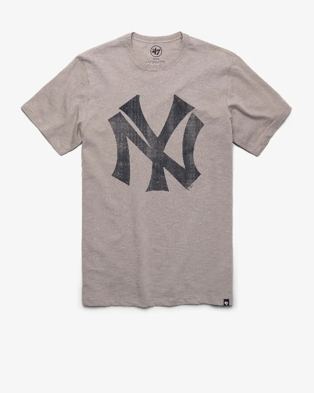 Men’s short-sleeve nook shirts-NEW YORK YANKEES COOPERSTOWN GRIT '47 SCRUM TEE