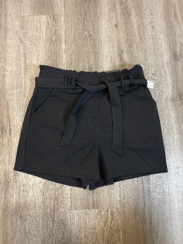 Men's sizzling summer pants-Shorts By Maurices  Size: L