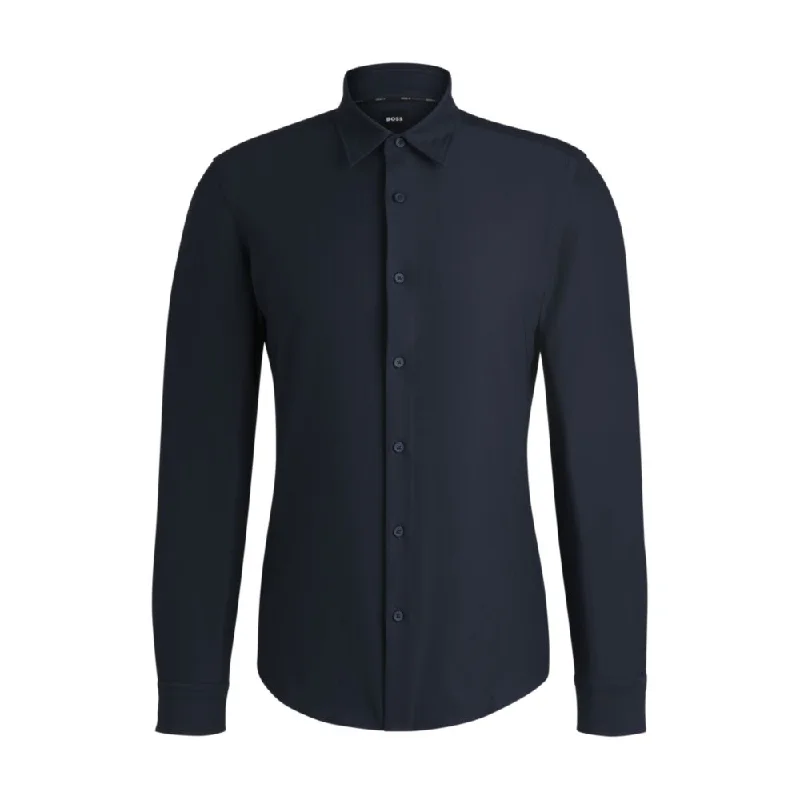 Men's sleek aero shirts-Slim-fit shirt in herringbone performance-stretch material