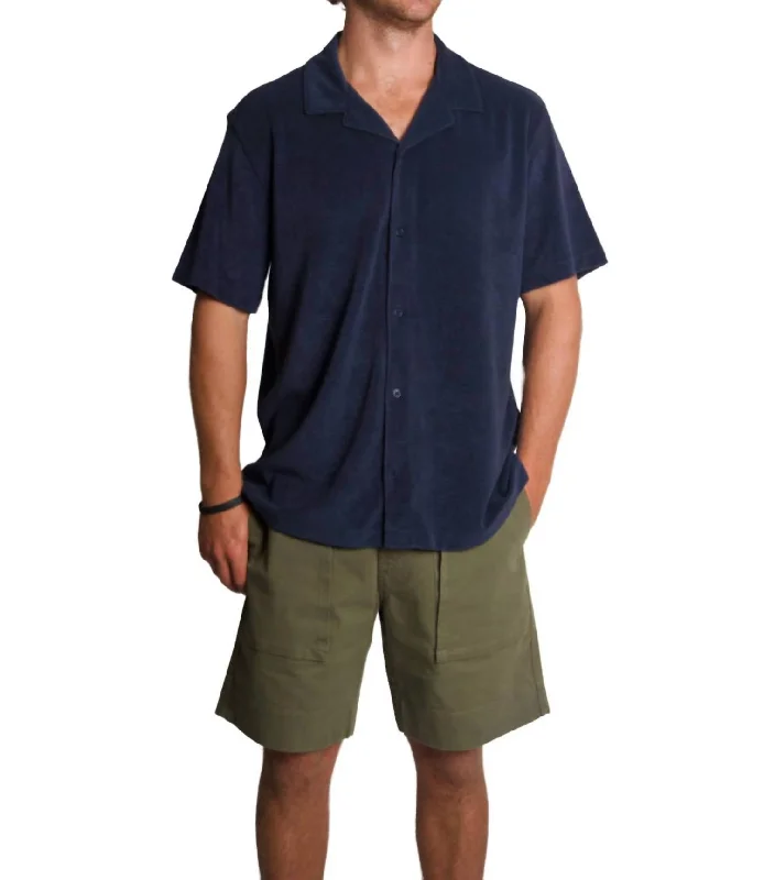 Men's relaxed oxford-weave shirts-Terry Cabana Short Sleeve Button Down Shirt In Navy